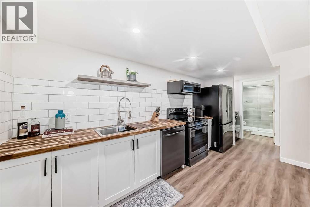 Single Family House for Sale in  Lucas Common NW Livingston Calgary 