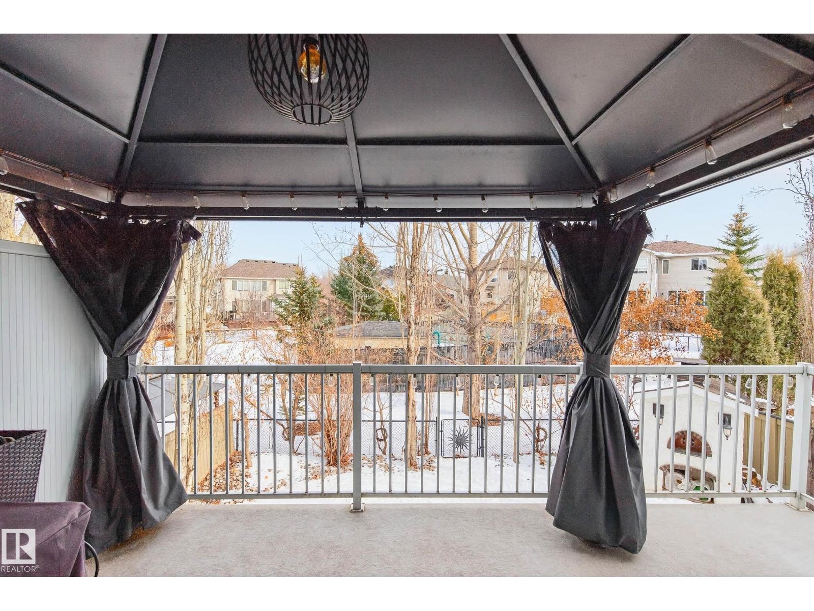 3 ERIN CL, St. Albert