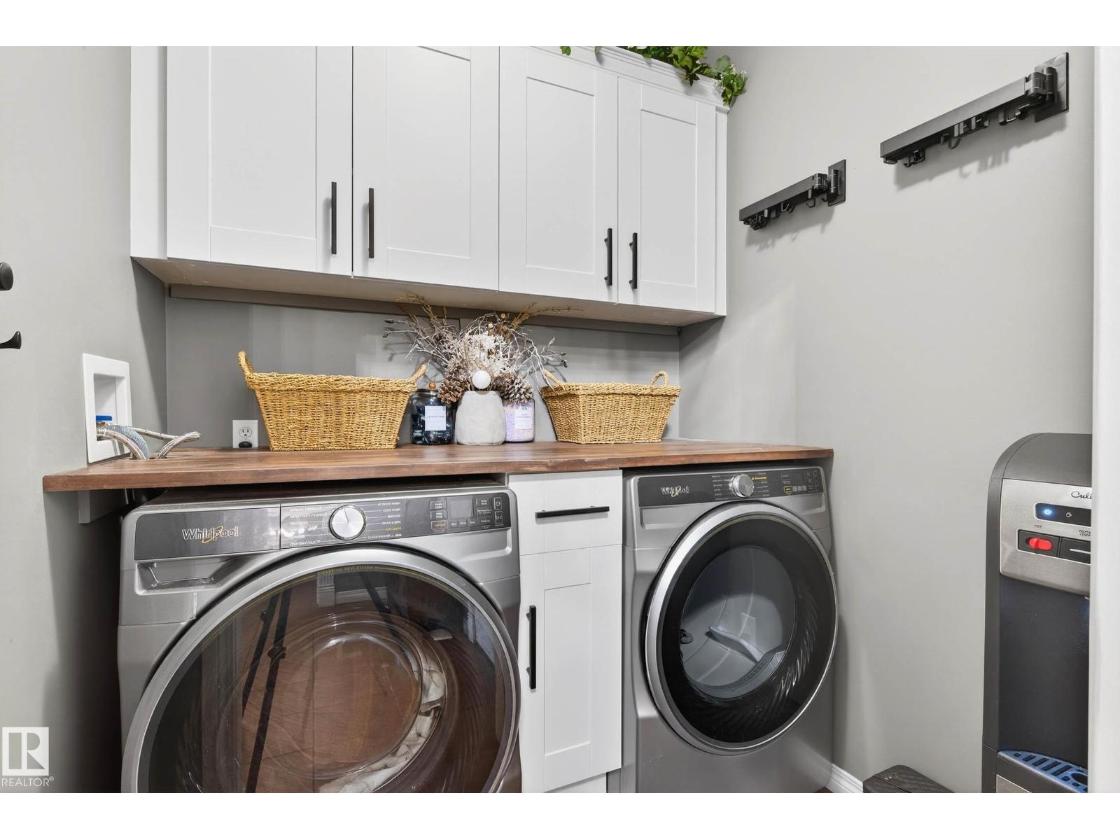 3 ERIN CL, St. Albert