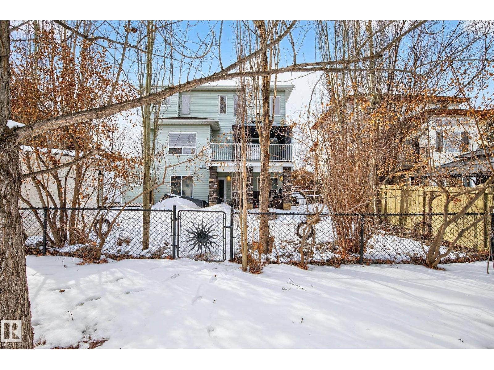 3 ERIN CL, St. Albert