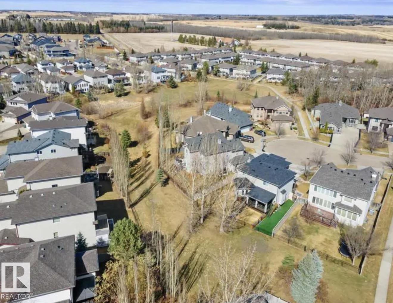 3 ERIN CL, St. Albert