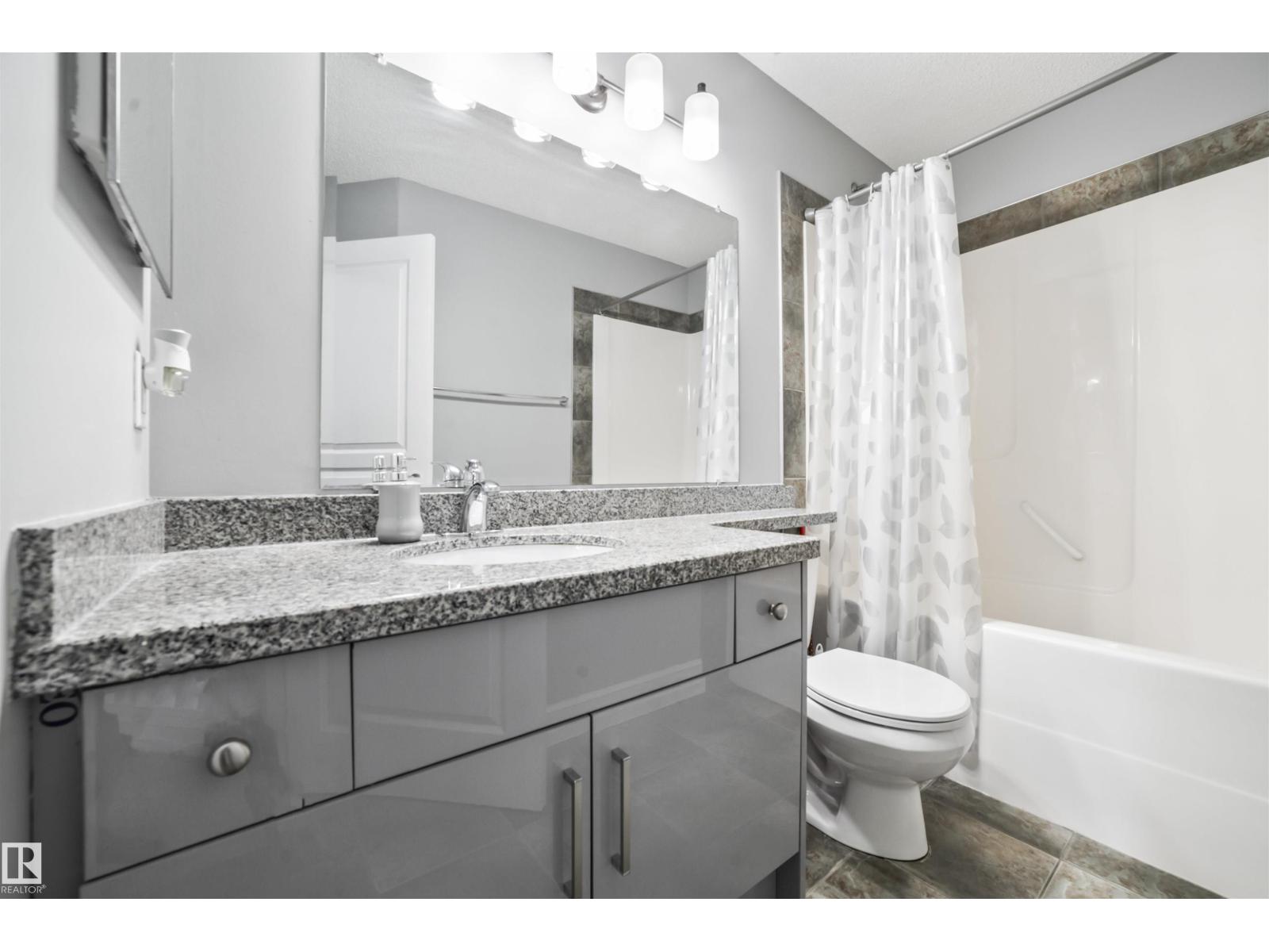 324 79 ST SW, Edmonton