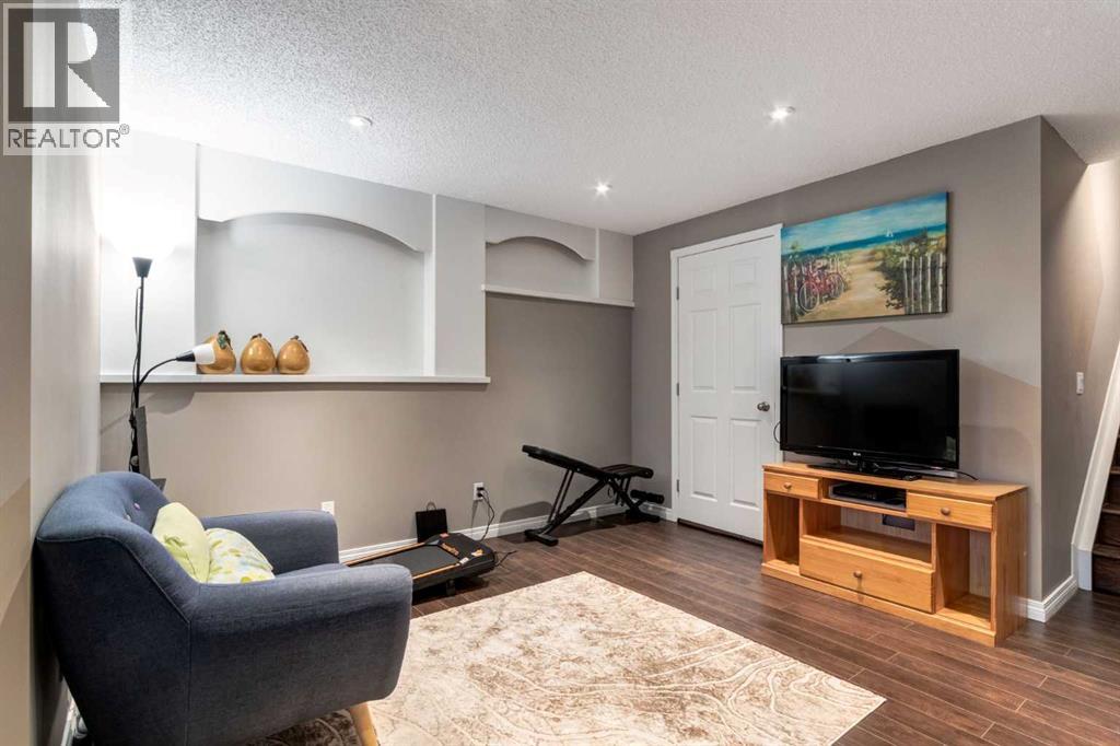 Single Family House for Sale in  Arbour Butte Road NW Arbour Lake Calgary 