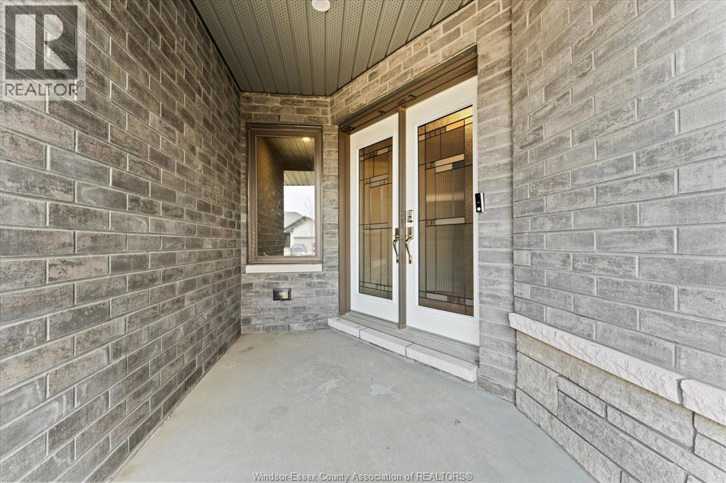 3560 HALLEE CRESCENT - 5