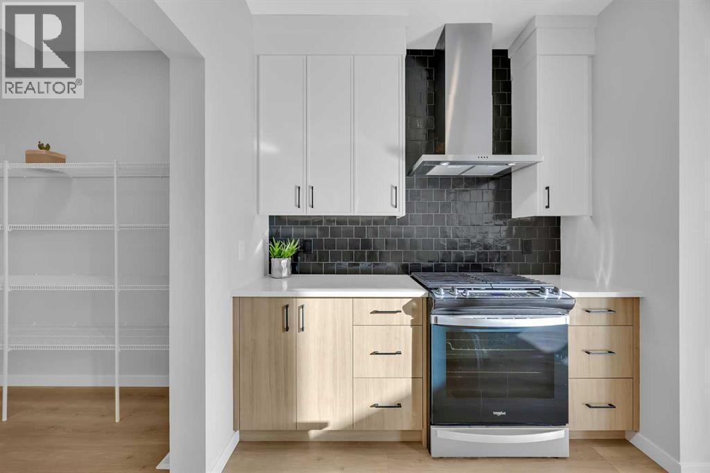 Single Family House for Sale in  Savoy Landing SE Rangeview Calgary 