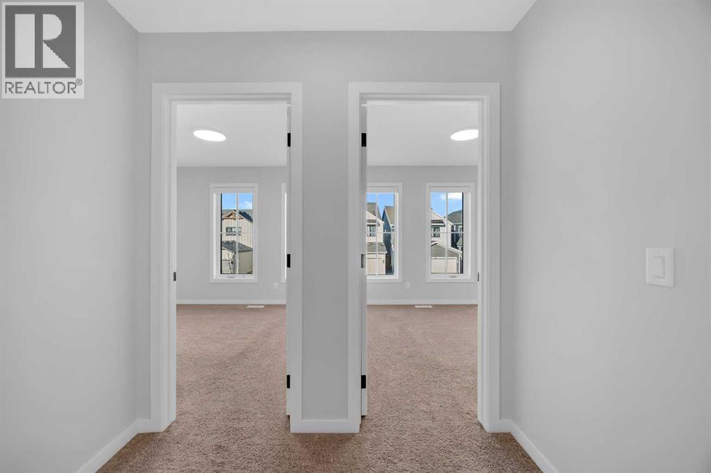 Single Family House for Sale in  Savoy Landing SE Rangeview Calgary 