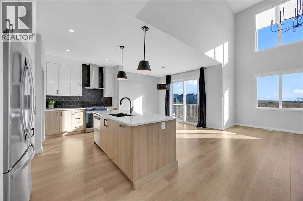 Single Family House for Sale in  Savoy Landing SE Rangeview Calgary 