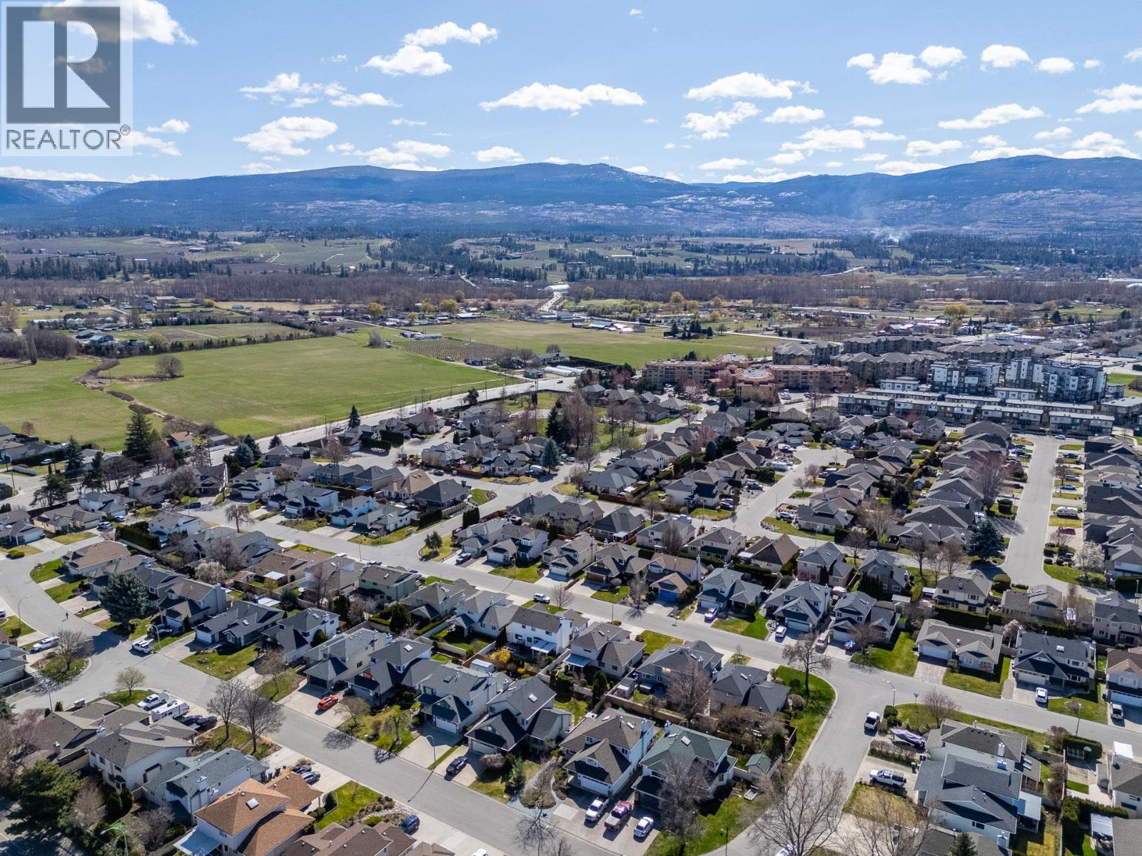  1021 Wintergreen Crescent, Kelowna