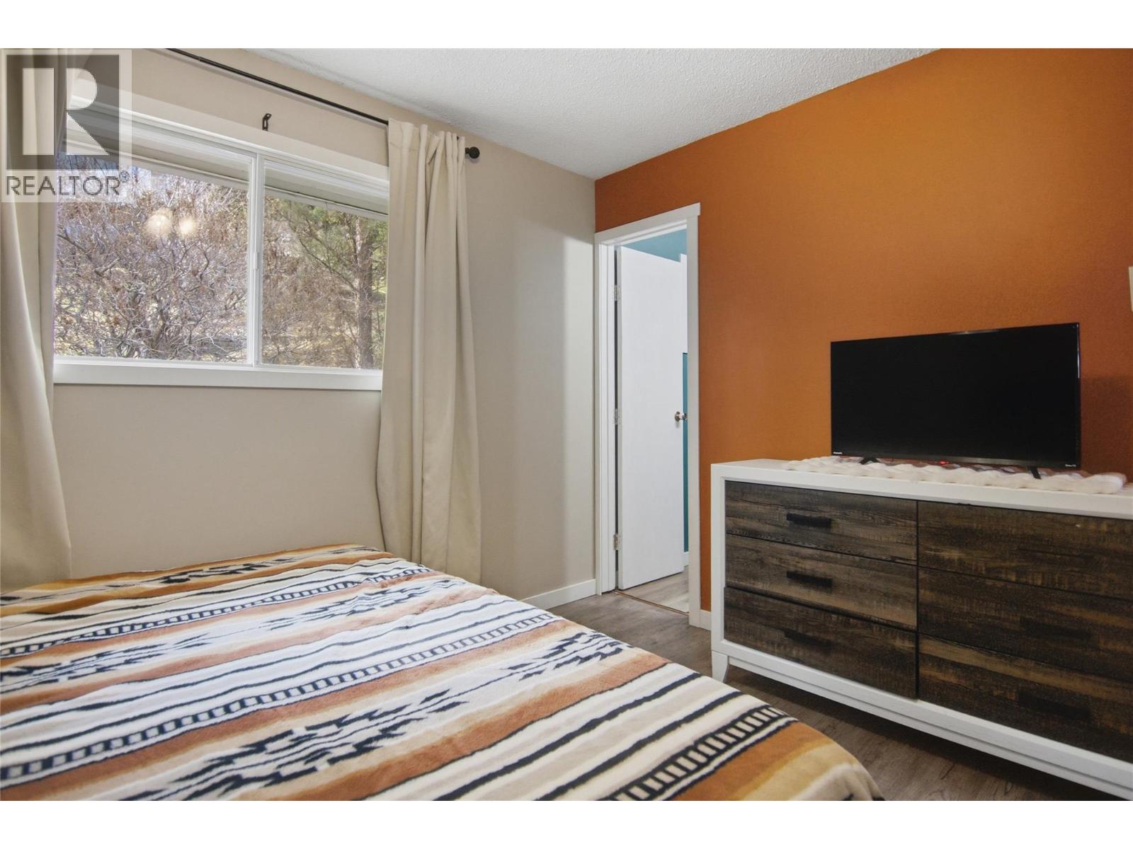 5367 SUNRISE Drive, Kamloops