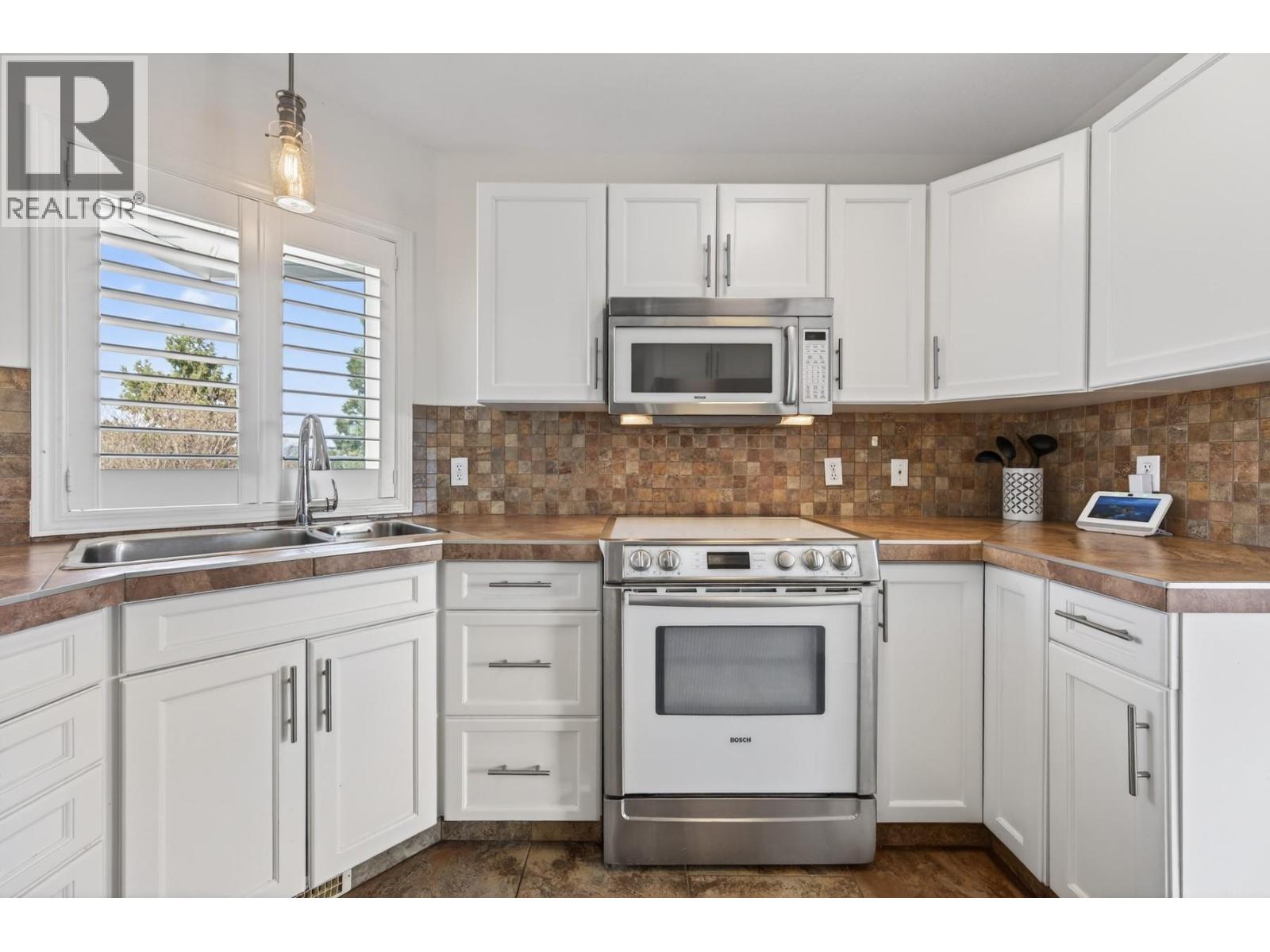 1668 Iskut Place, Kamloops