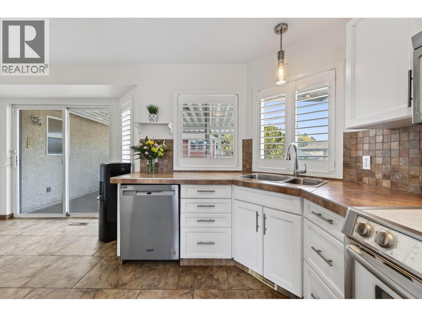 1668 Iskut Place, Kamloops