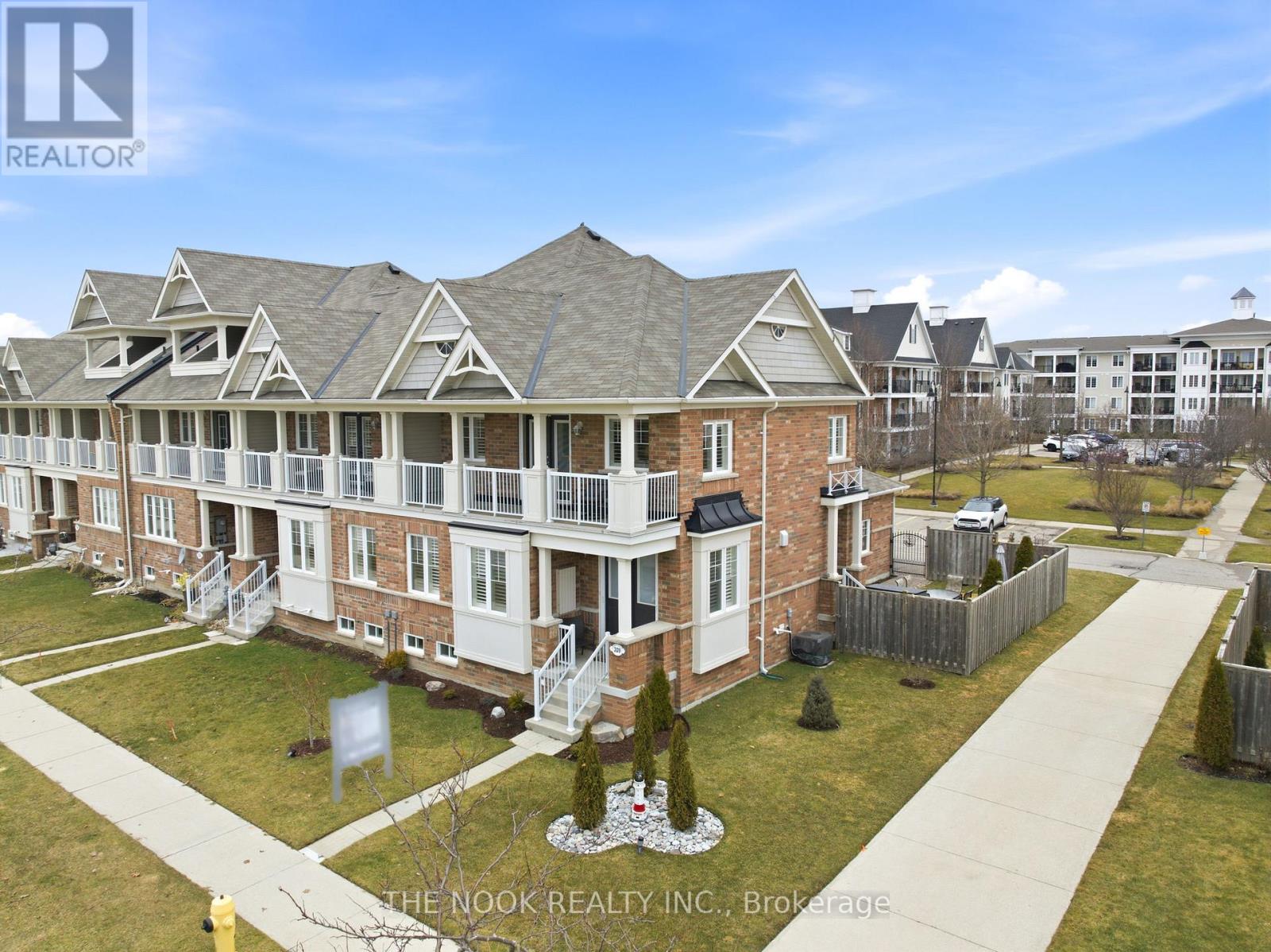320 LAKEBREEZE DRIVE N,Clarington (Newcastle),,