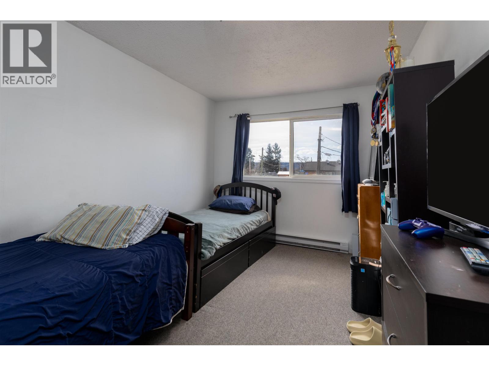 #3 4714 DAVIS AVENUE - 9