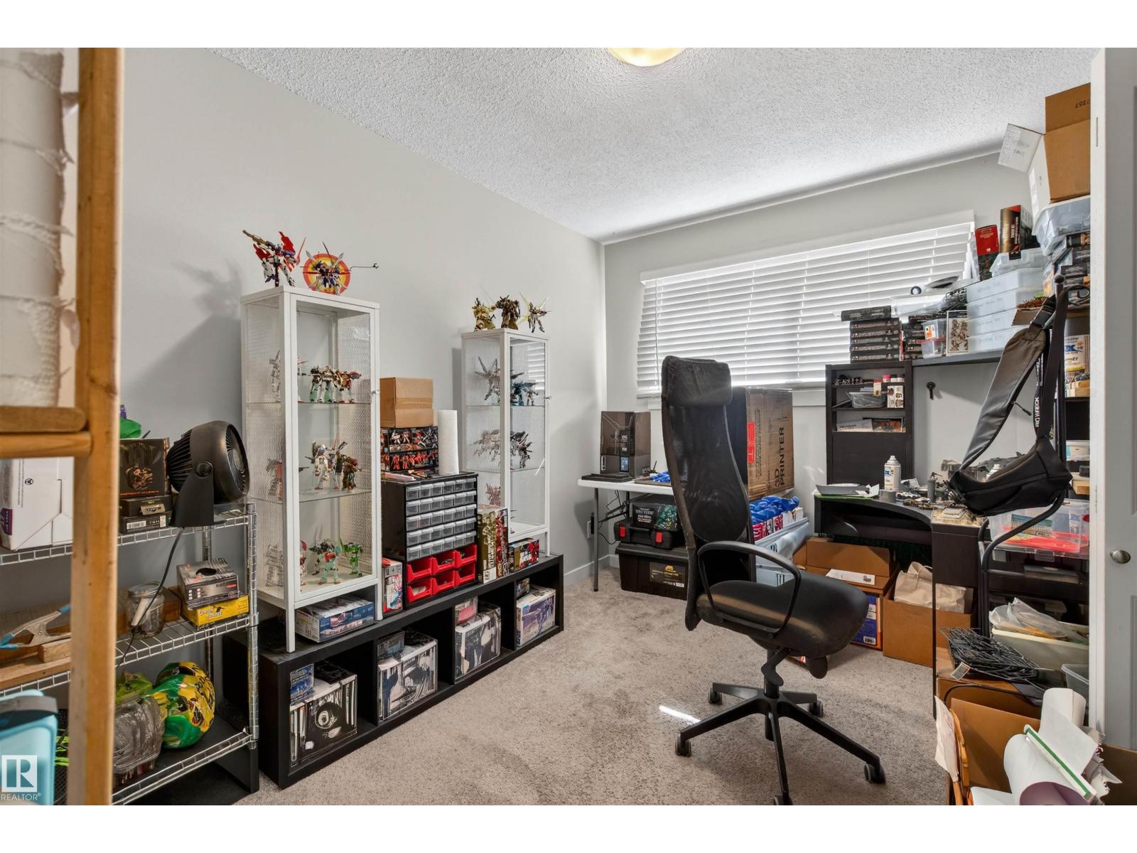 8704 136 AV NW, Edmonton