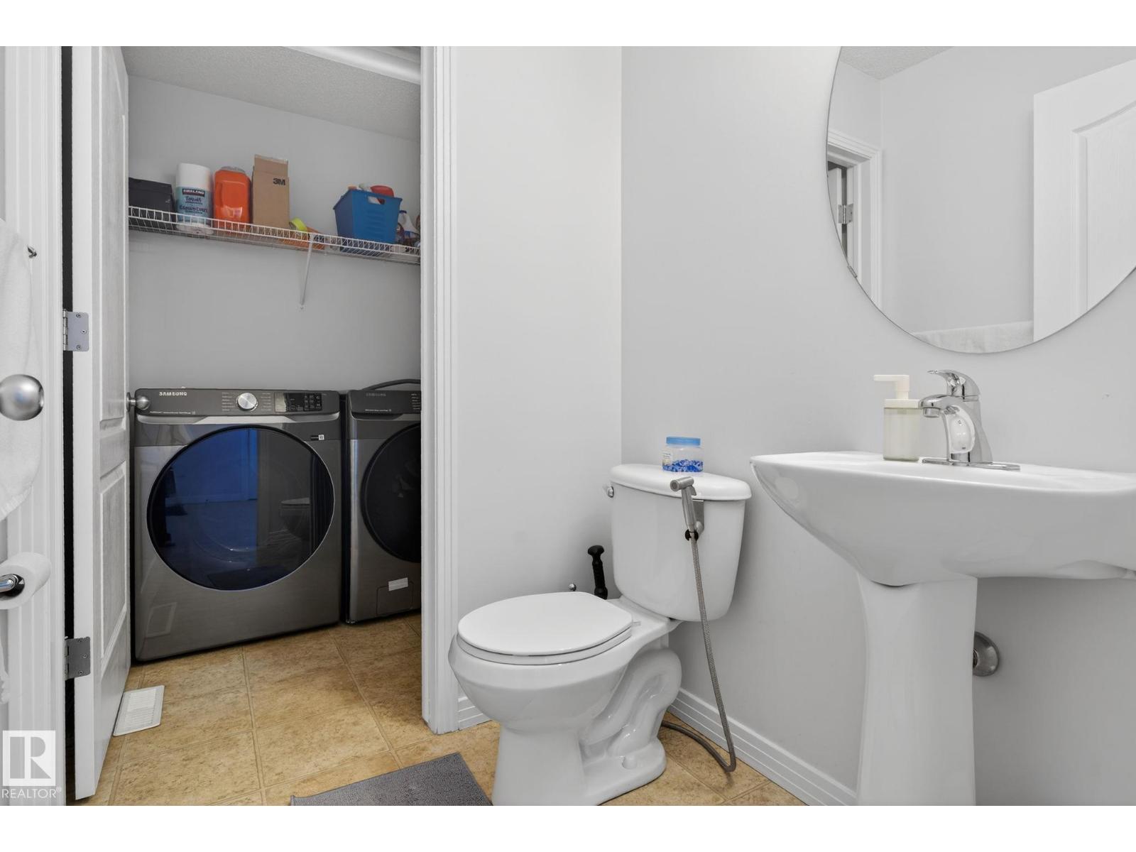 421 84 ST SW, Edmonton