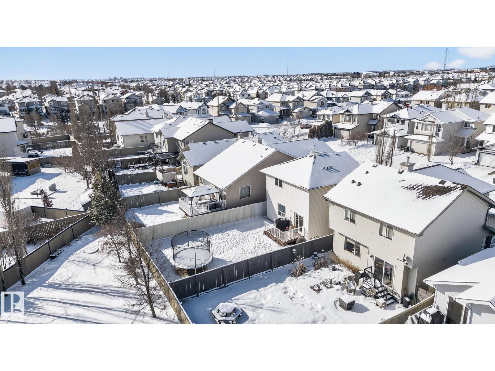 421 84 ST SW, Edmonton