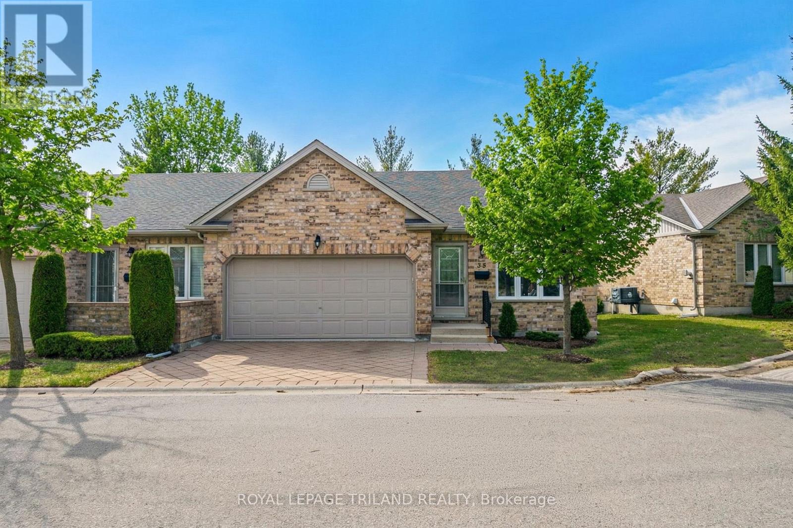 58 – 572 THISTLEWOOD DRIVE, London North (North C), Ontario