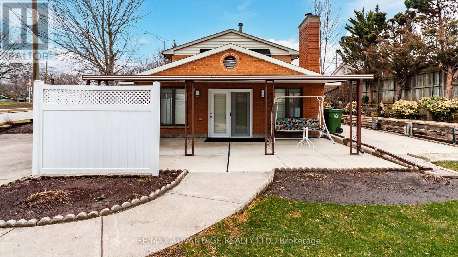 190 FAIRVIEW AVENUE - 4