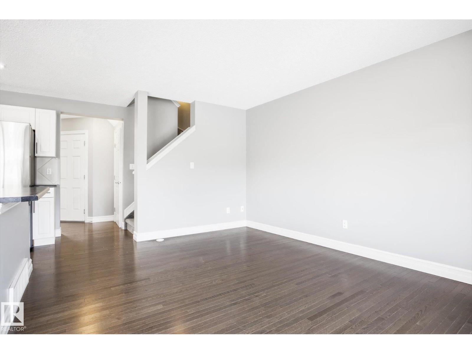 6861 CARDINAL LI SW, Edmonton