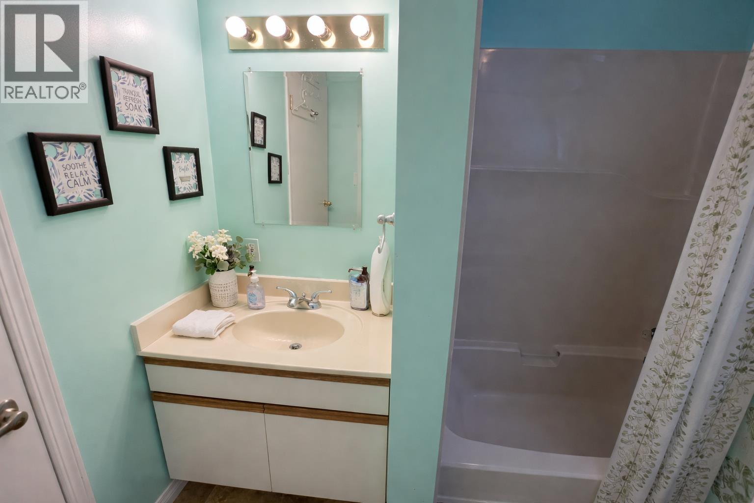 4824 GAIRDNER CRESCENT, Fort Nelson