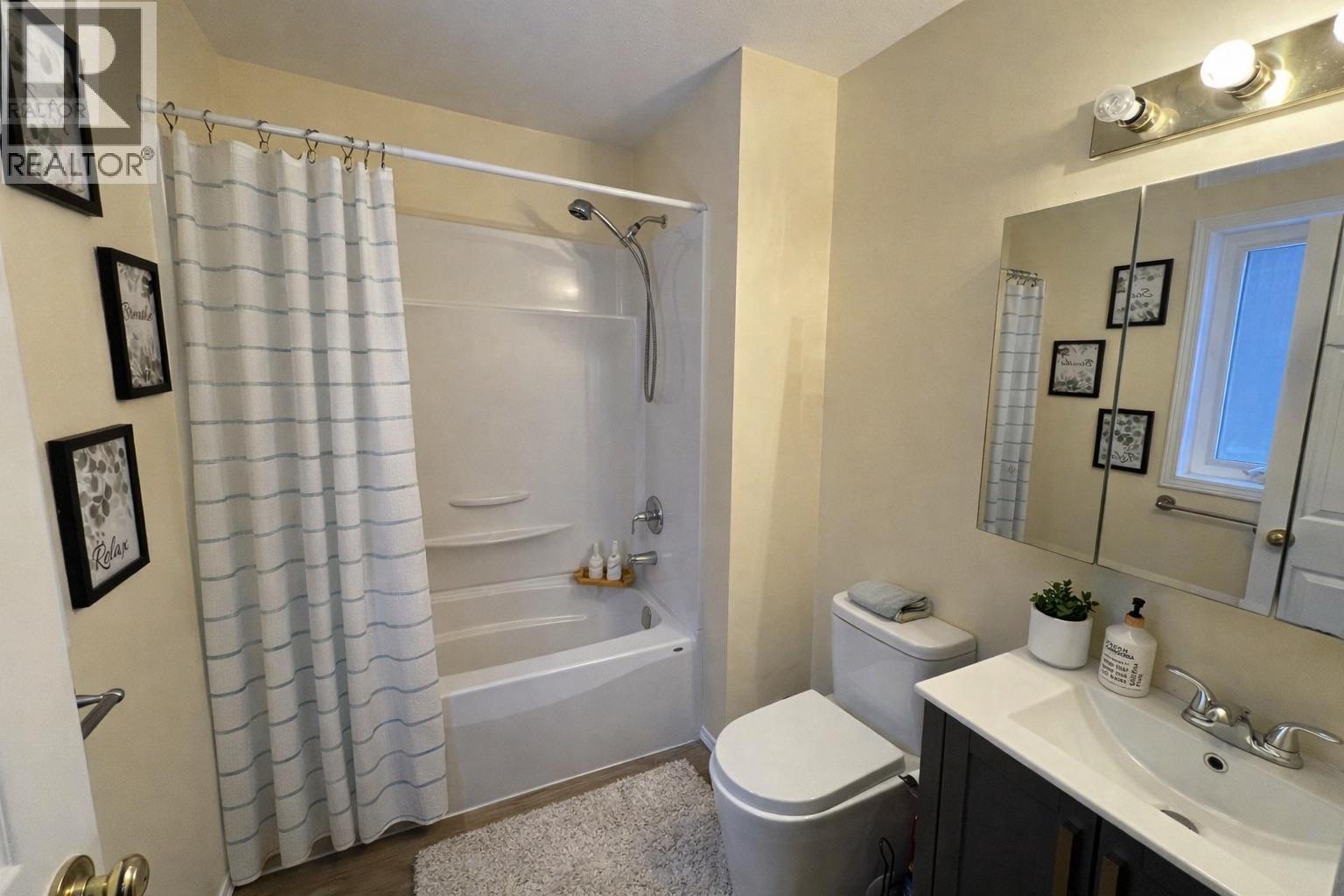 4824 GAIRDNER CRESCENT, Fort Nelson