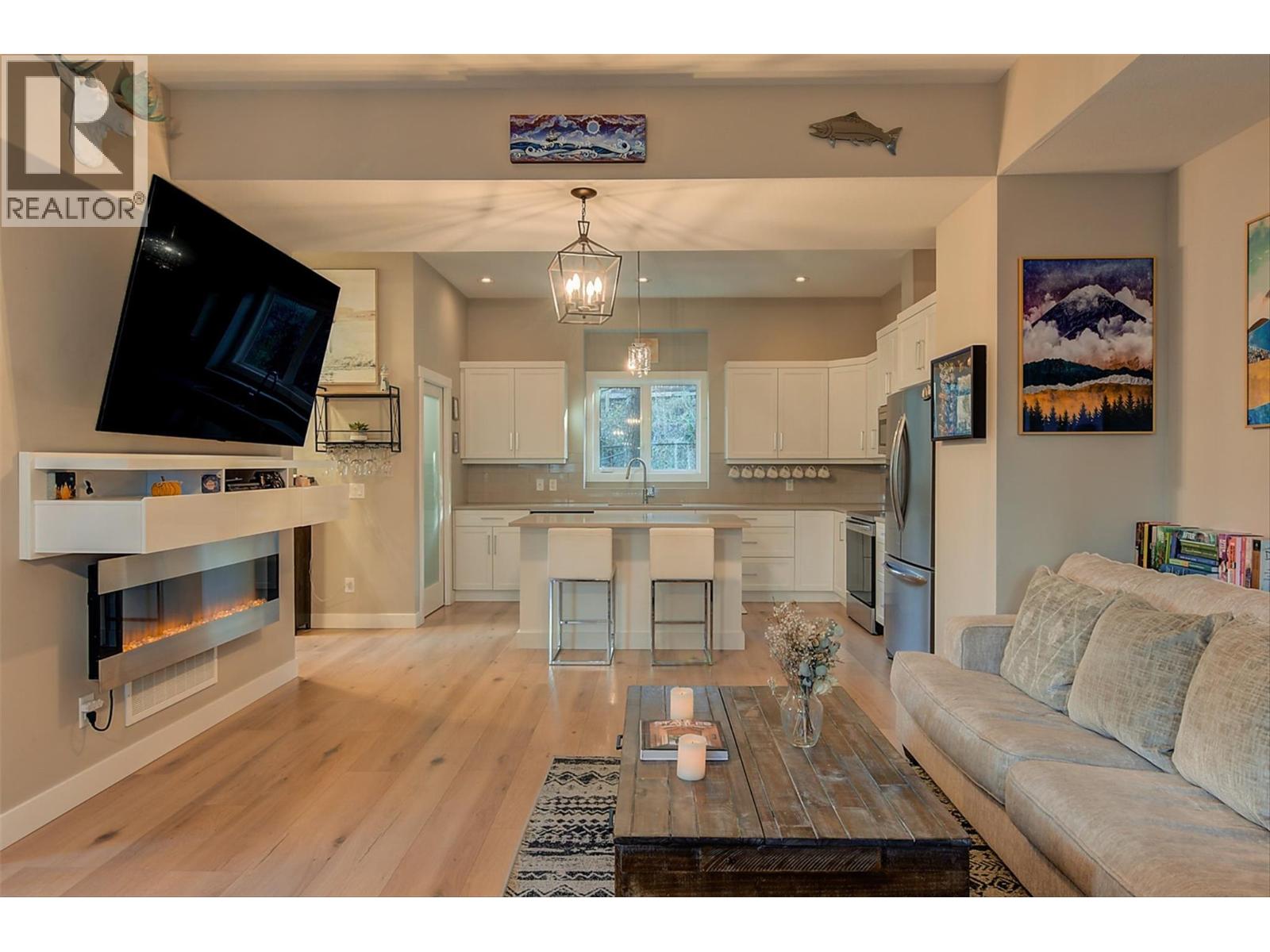 2893 Robinson Road Unit# 13, Lake Country