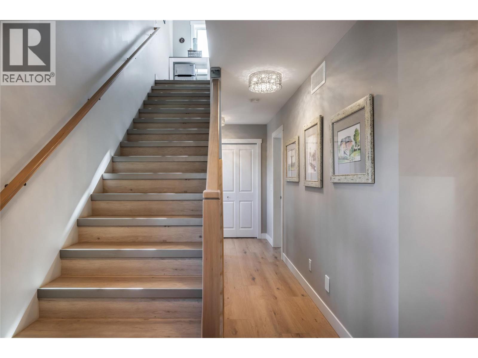 2893 Robinson Road Unit# 13, Lake Country