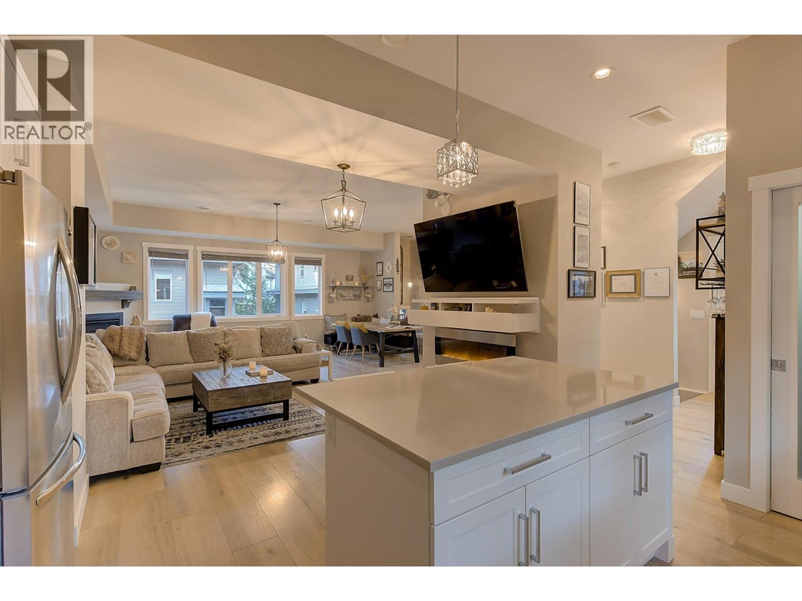 2893 Robinson Road Unit# 13, Lake Country