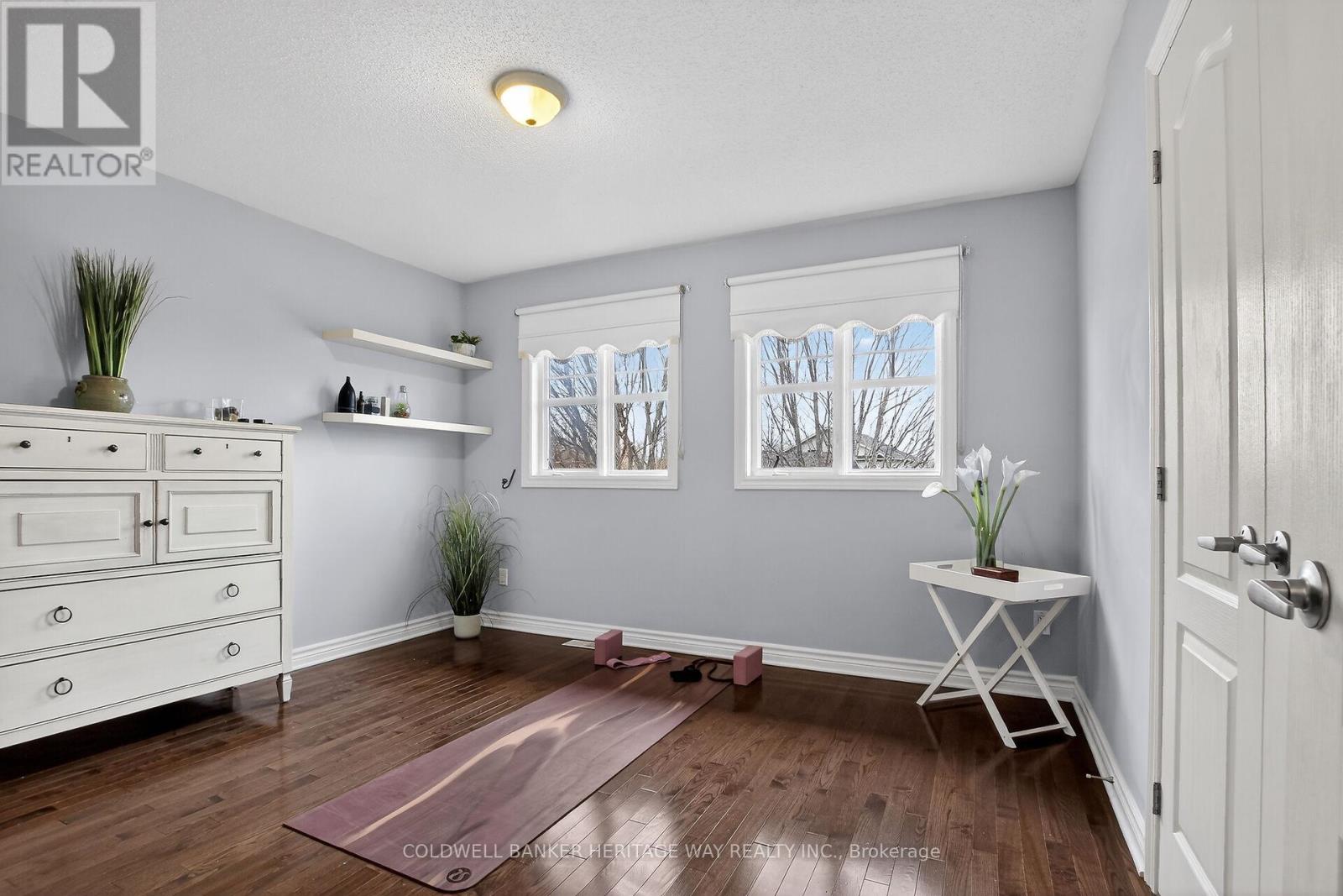 103 SINCLAIR AVENUE - 36