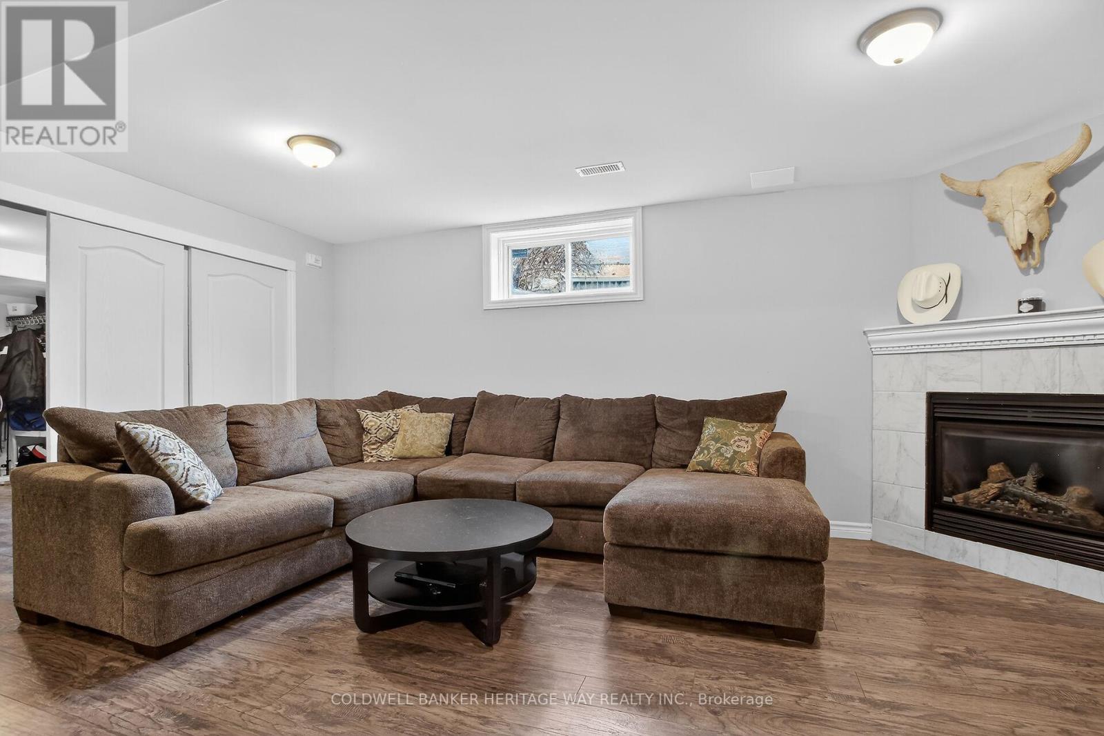 103 SINCLAIR AVENUE - 39