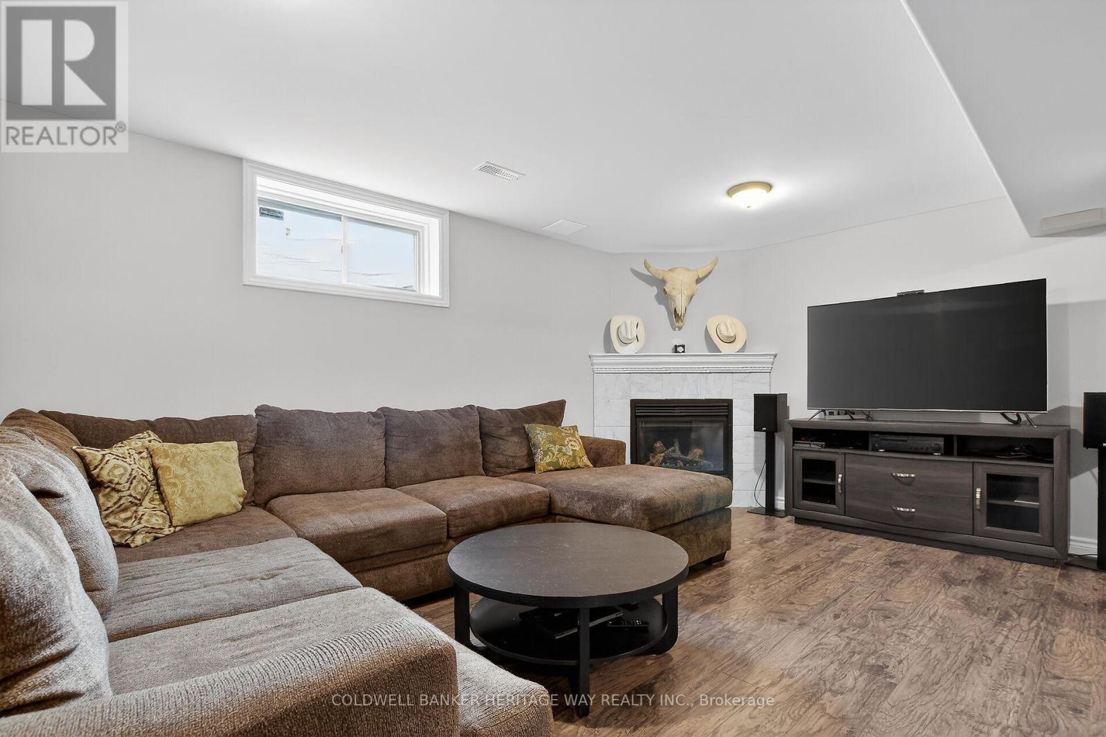 103 SINCLAIR AVENUE - 40
