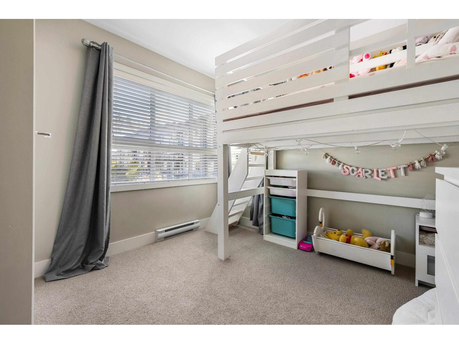 18 1938 NORTH PARALLEL ROAD, Abbotsford