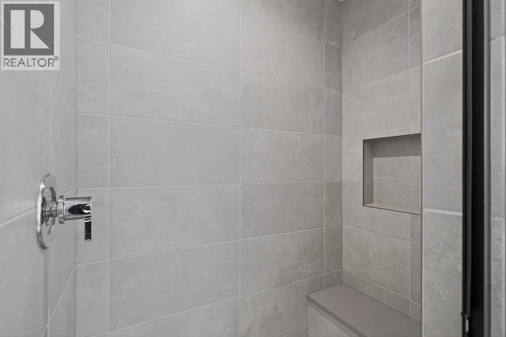 Single Family House for Sale in  Silverton Glen Crescent SW Silverado Calgary 