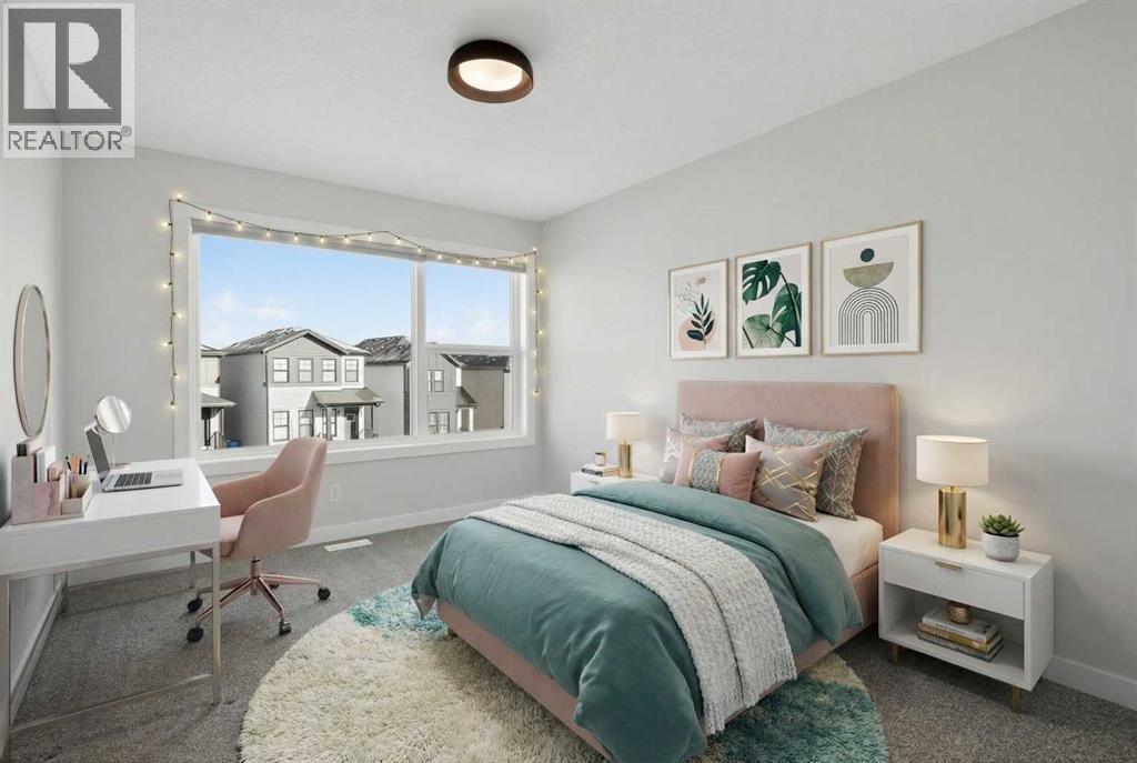 Single Family House for Sale in  Silverton Glen Crescent SW Silverado Calgary 