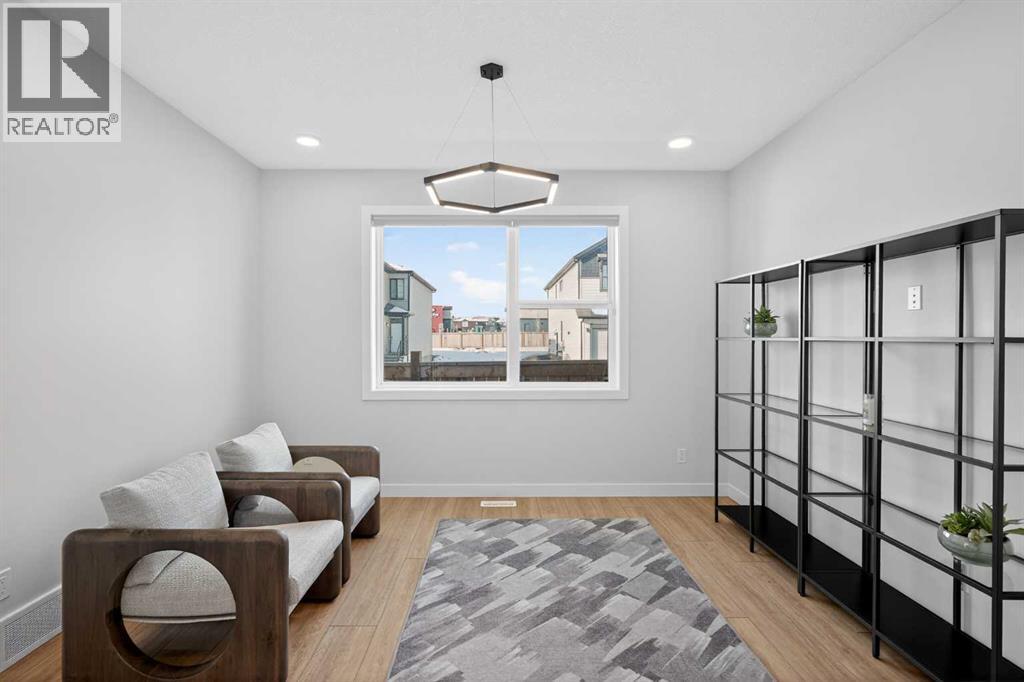 Single Family House for Sale in  Silverton Glen Crescent SW Silverado Calgary 