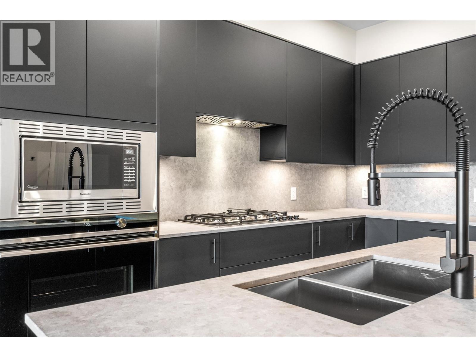 9654 Benchland Road Unit# 407, Lake Country