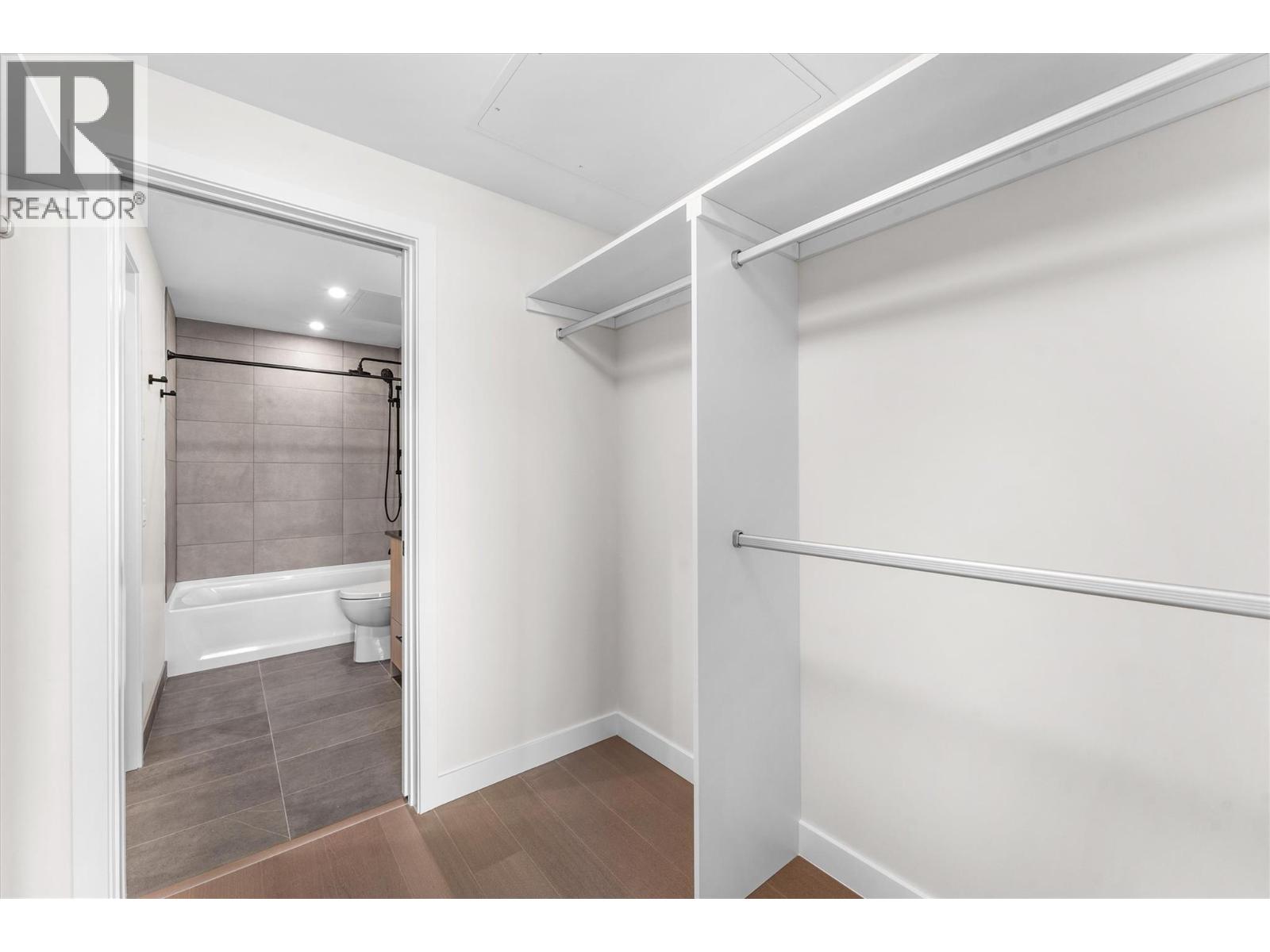 9654 Benchland Road Unit# 407, Lake Country