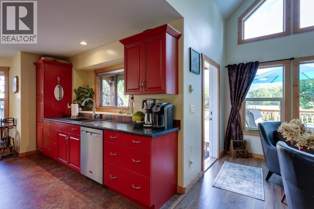 7331 Fintry Delta Road, Kelowna