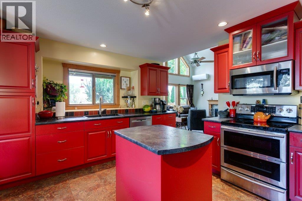 7331 Fintry Delta Road, Kelowna