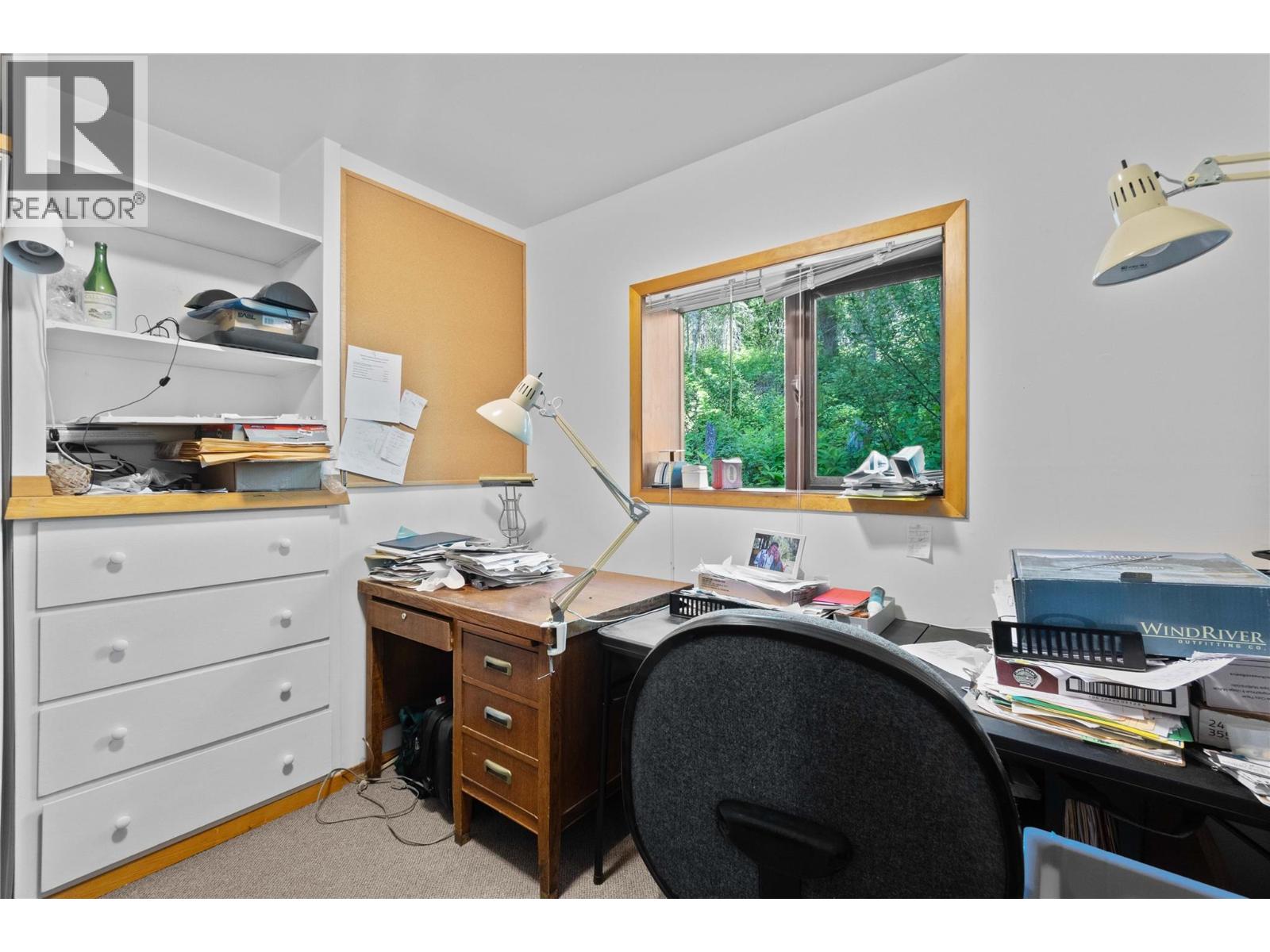 769 & 771 Gardom Lake Road, Enderby