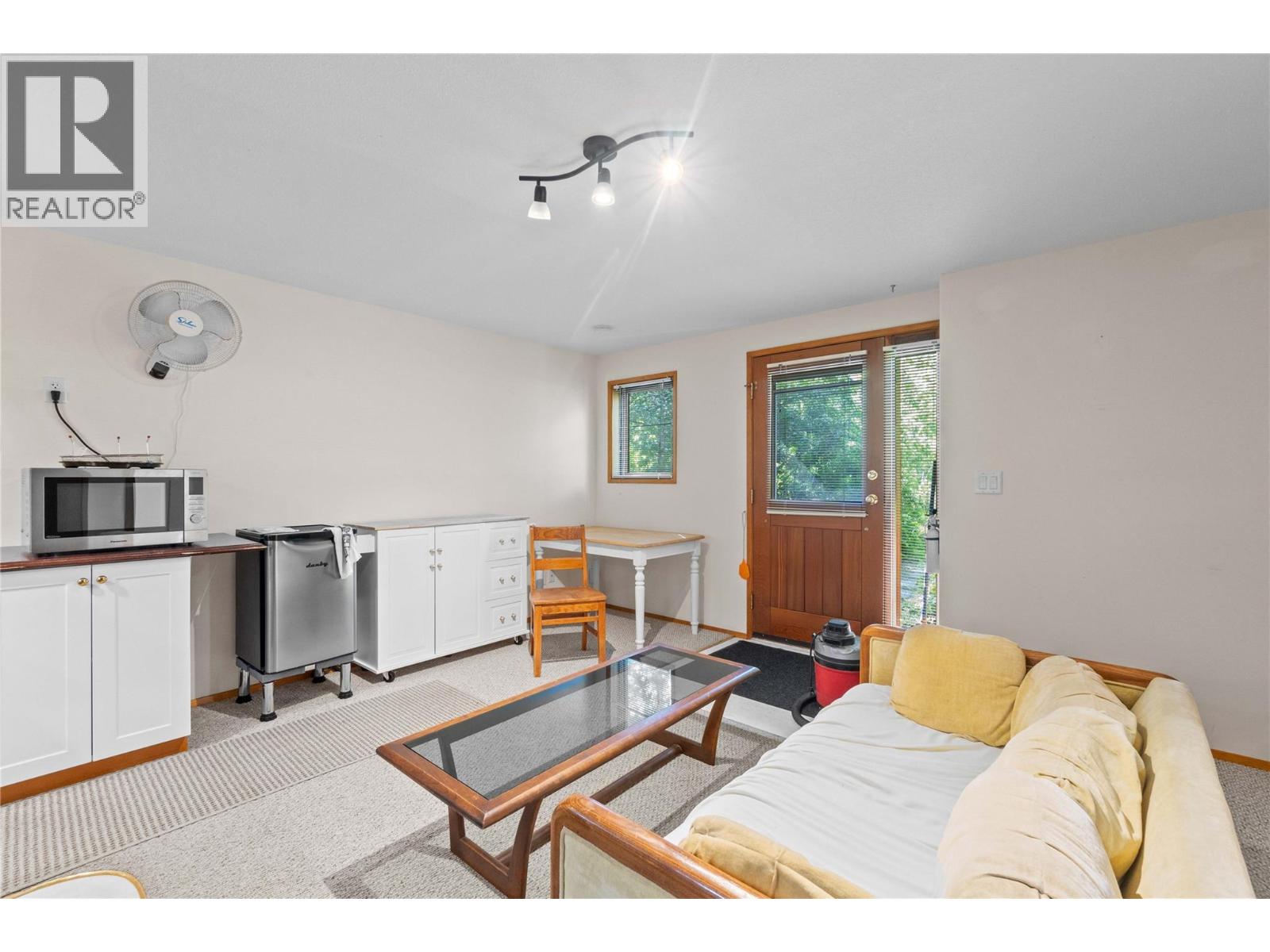 769 & 771 Gardom Lake Road, Enderby