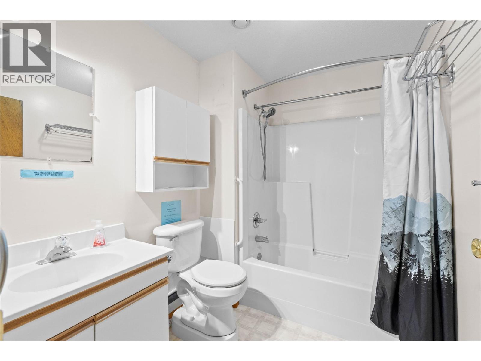 769 & 771 Gardom Lake Road, Enderby