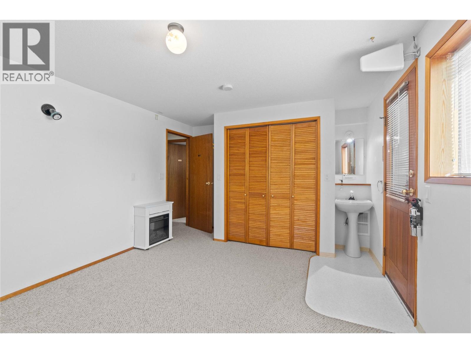 769 & 771 Gardom Lake Road, Enderby