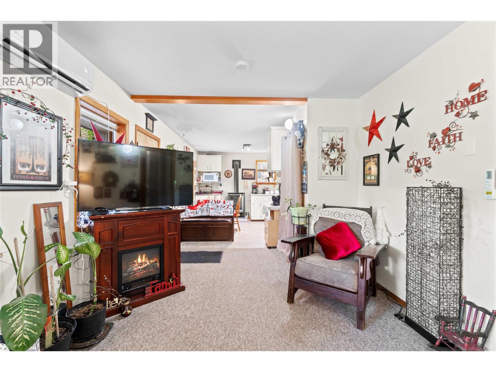 769 & 771 Gardom Lake Road, Enderby