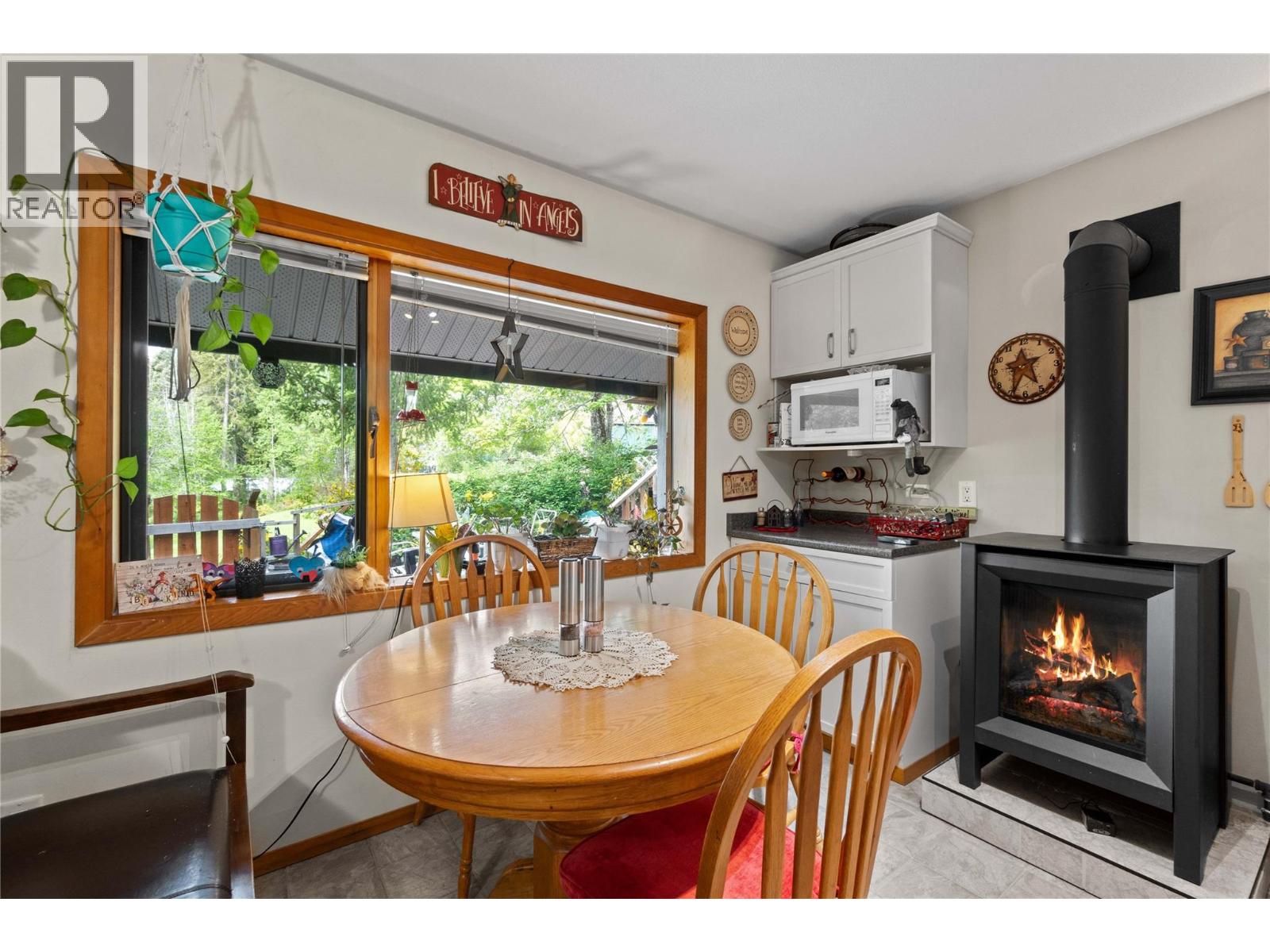 769 & 771 Gardom Lake Road, Enderby