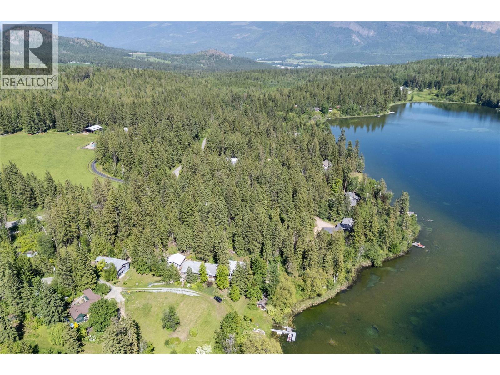 769 & 771 Gardom Lake Road, Enderby