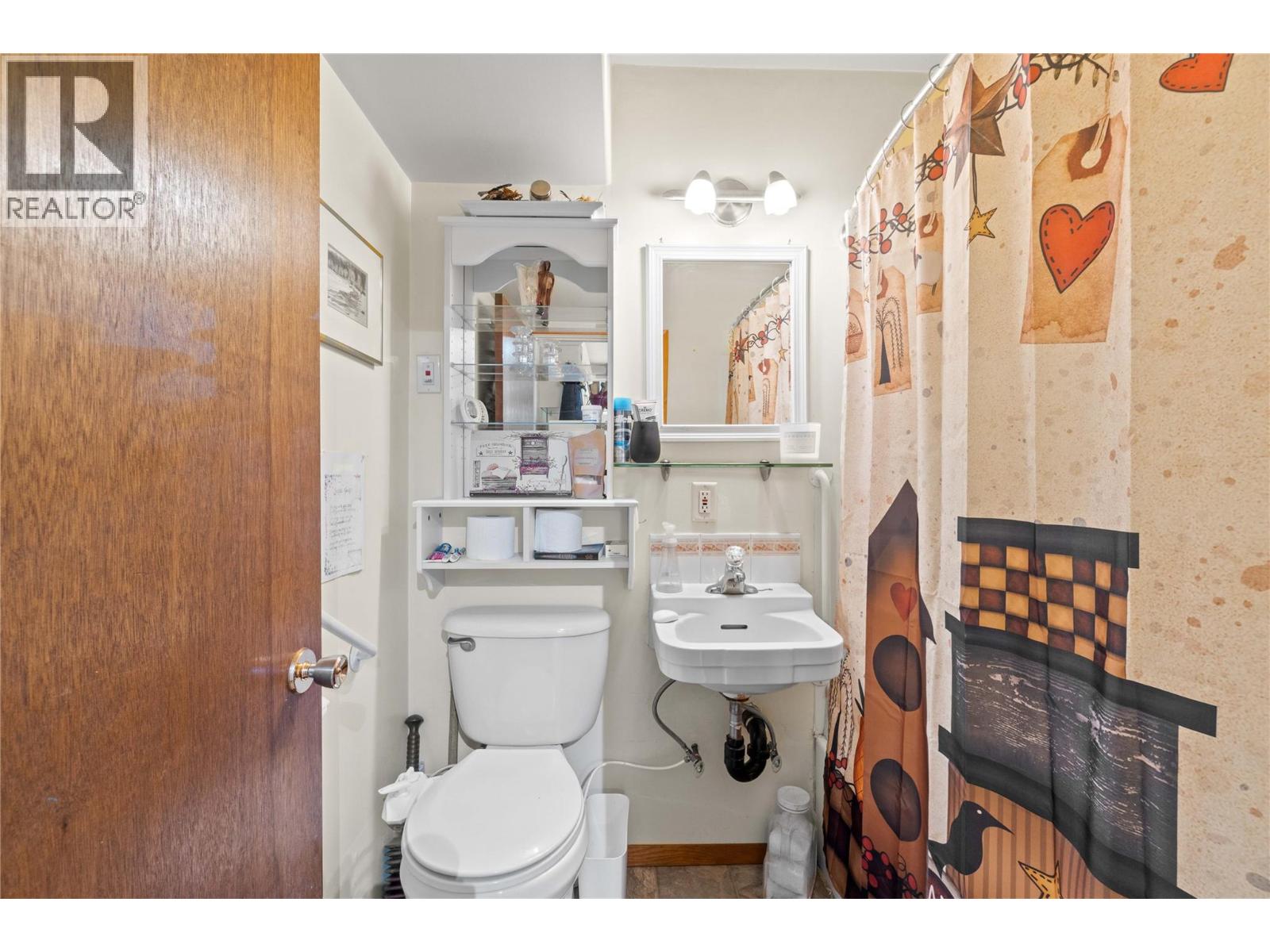 769 & 771 Gardom Lake Road, Enderby