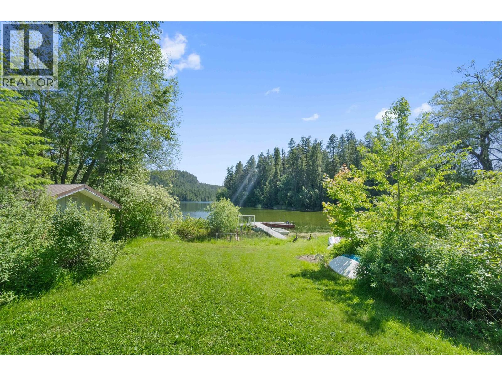 769 & 771 Gardom Lake Road, Enderby