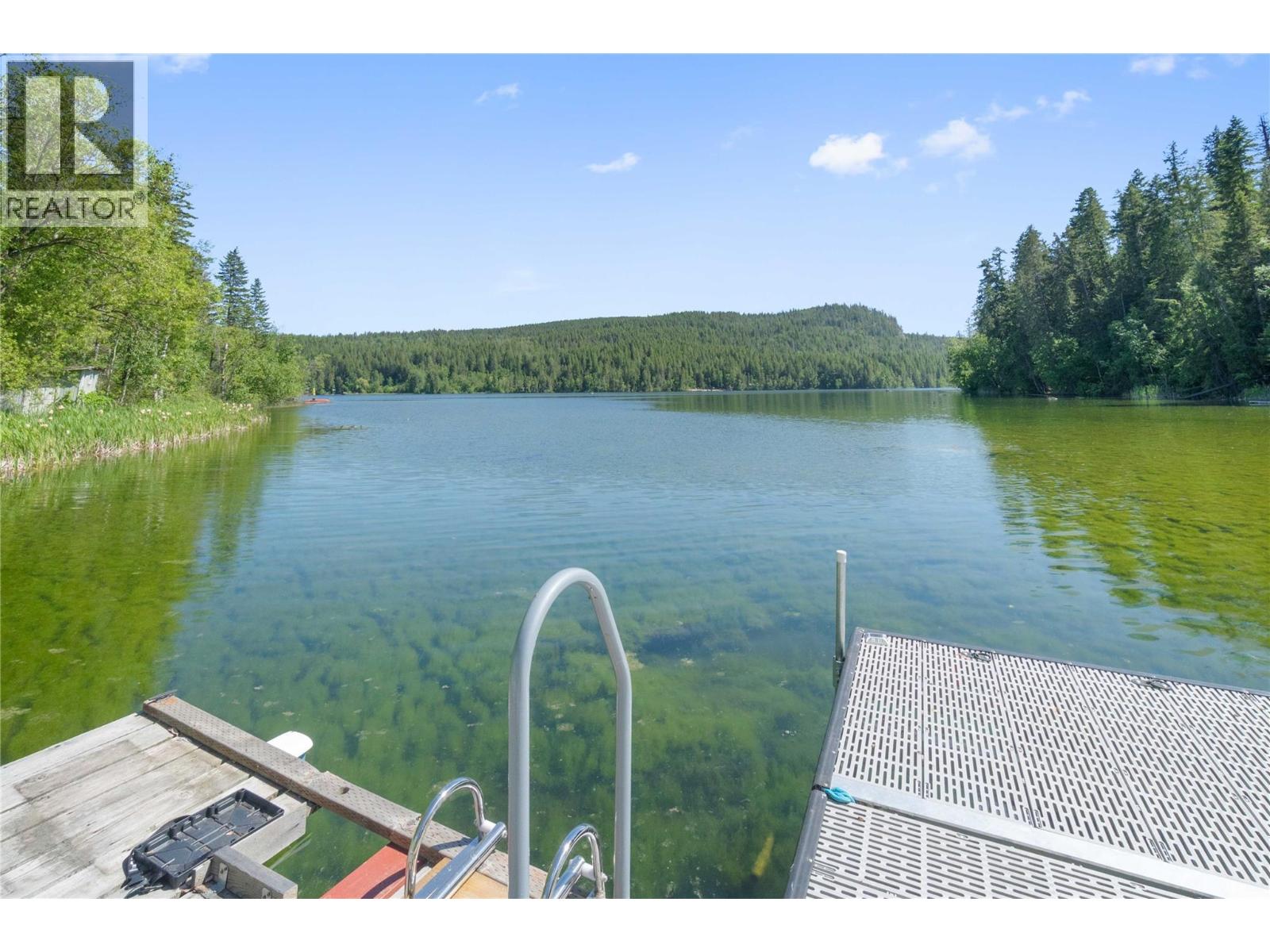 769 & 771 Gardom Lake Road, Enderby