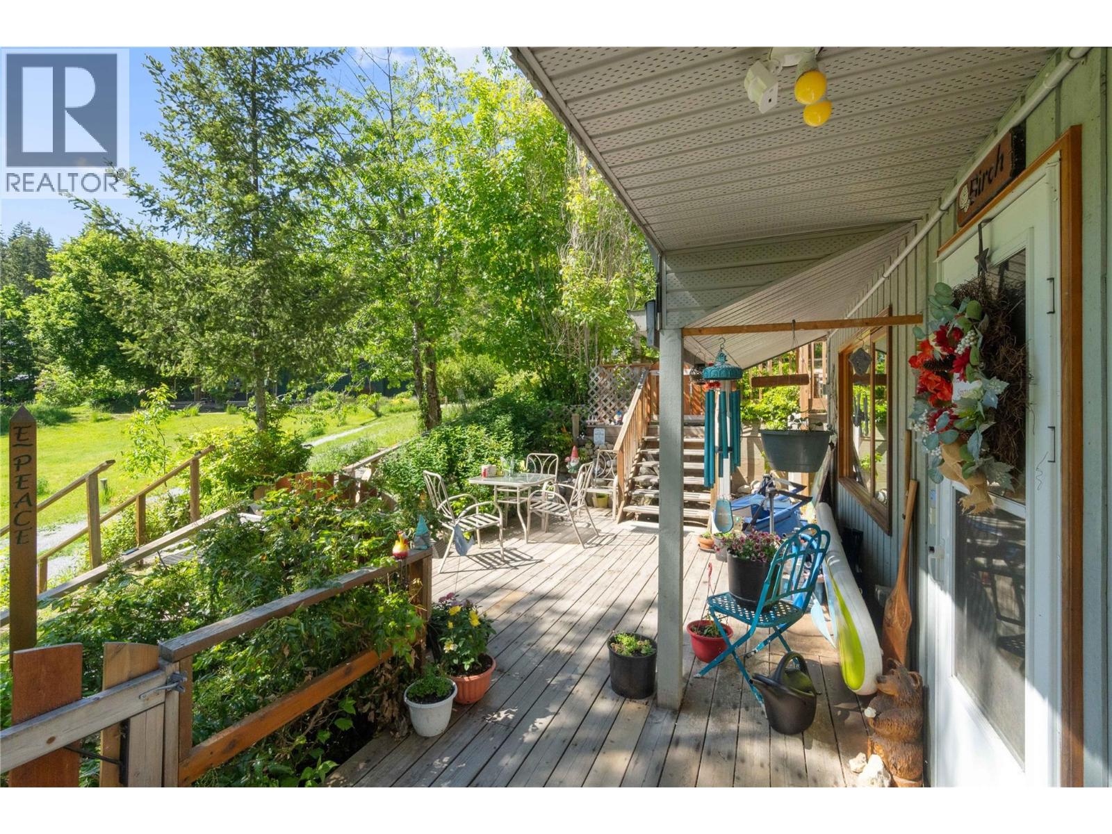 769 & 771 Gardom Lake Road, Enderby